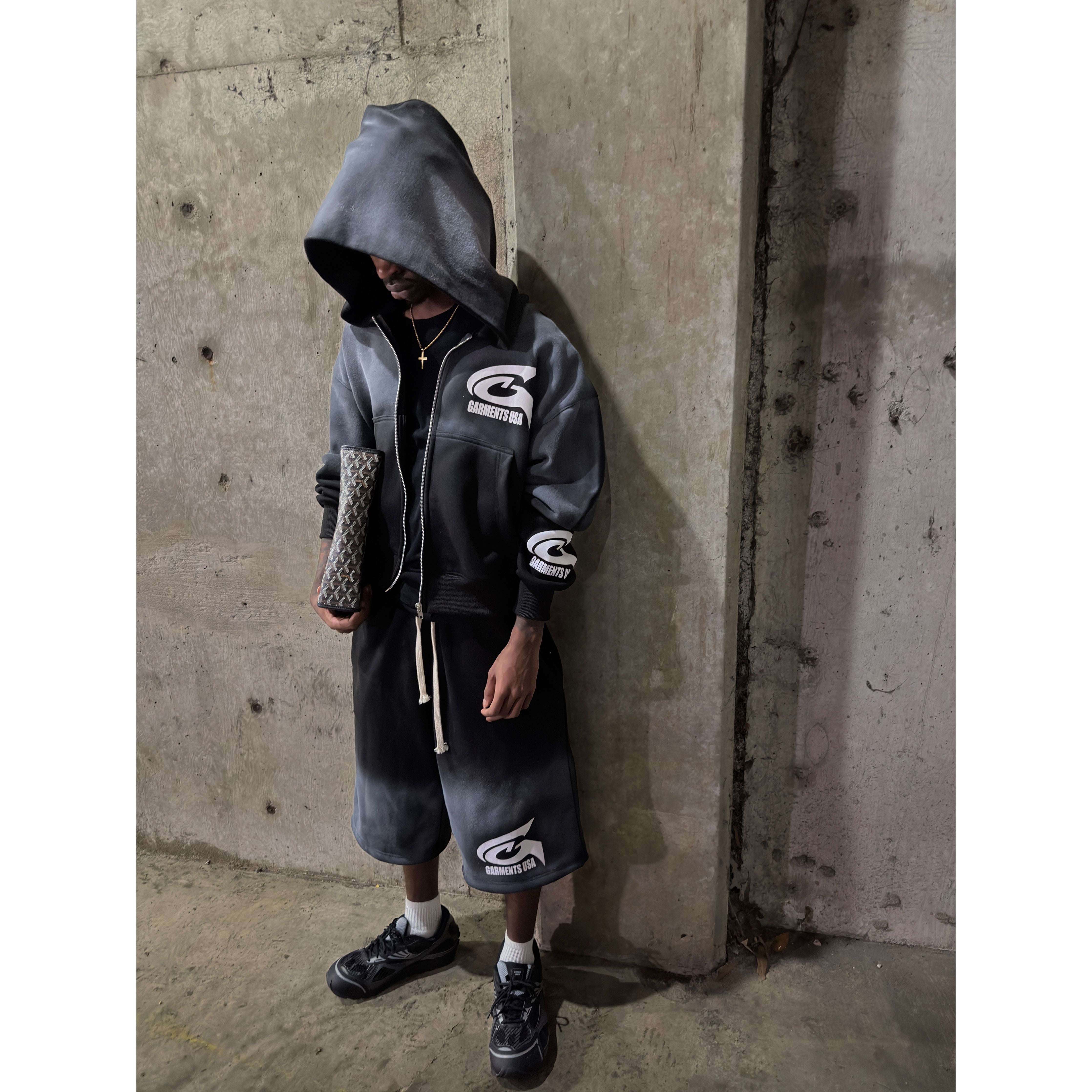 Essential Black GRMTS Sets